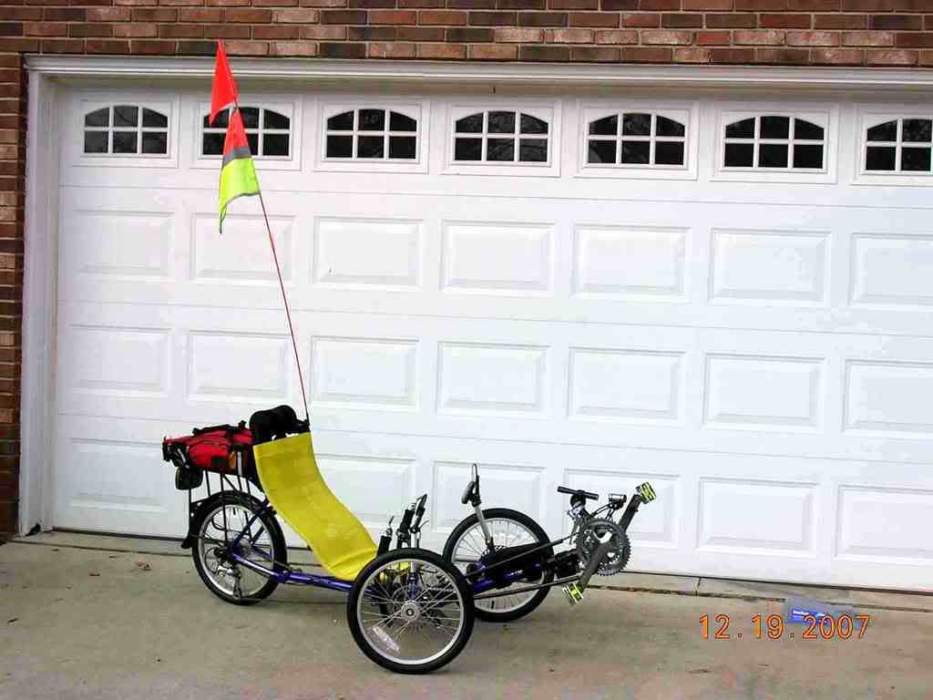 recumbent trike flags