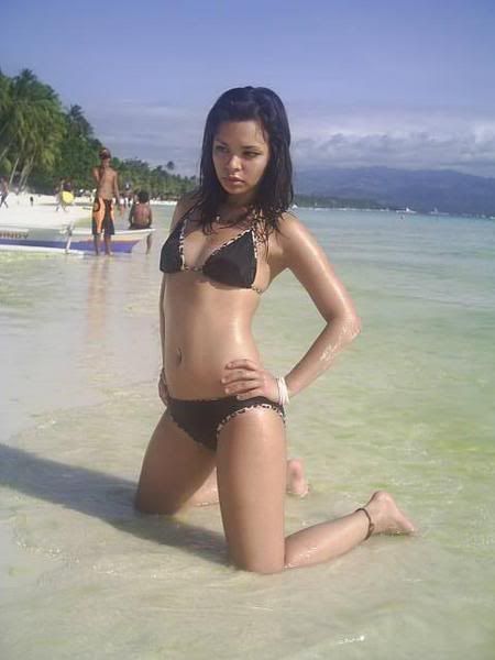 asian sexy girls in beach