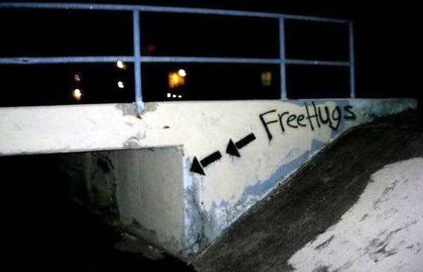 freehugs.jpg