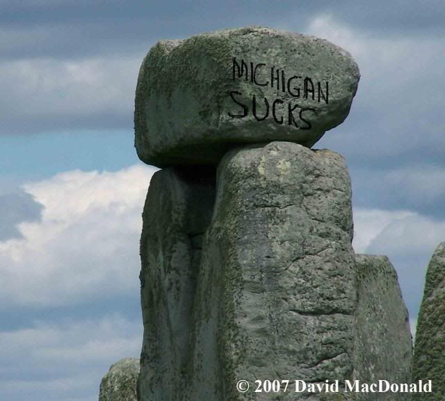 stonehenge.jpg