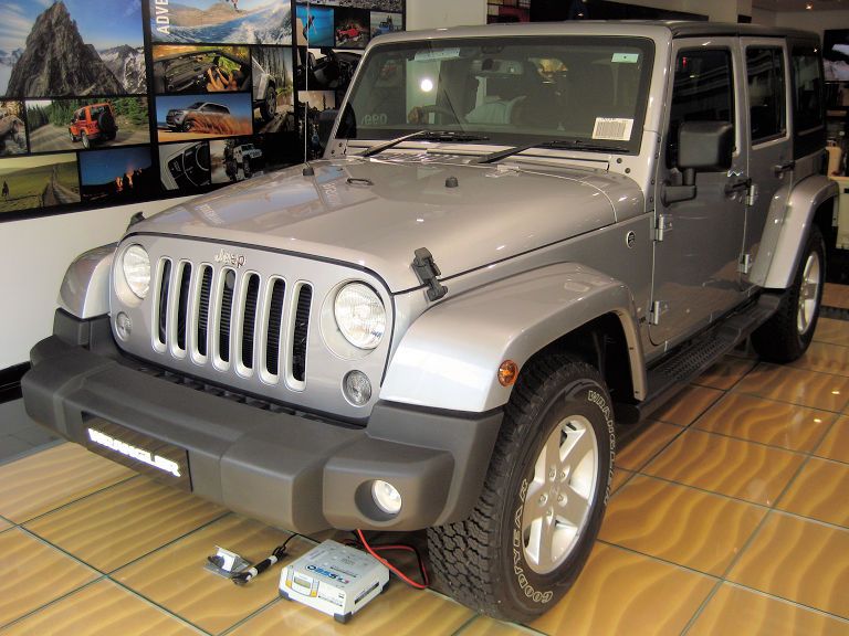 JeepDealer2_zpsjykue65q.jpg