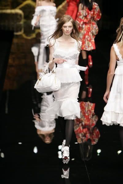 Olga Sherer, Dolce & Gabbana Spring 2006