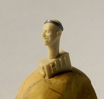 Head-1.jpg