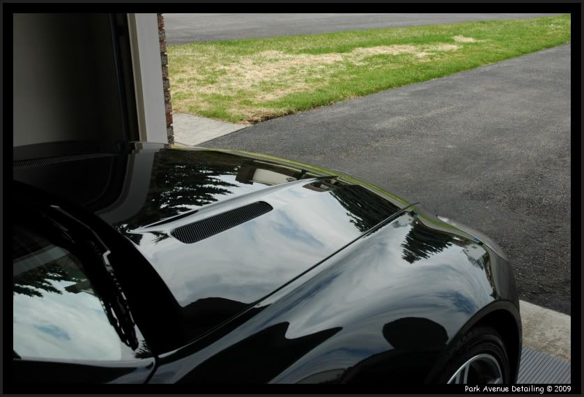 AstonMartinV8Vantage110.jpg
