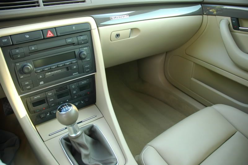 AudiA4Avant015.jpg