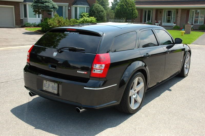 Magnum034-1.jpg