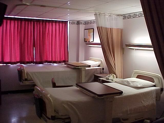 http://i213.photobucket.com/albums/cc297/mistrz_gry/handai/hospital_room_2.jpg