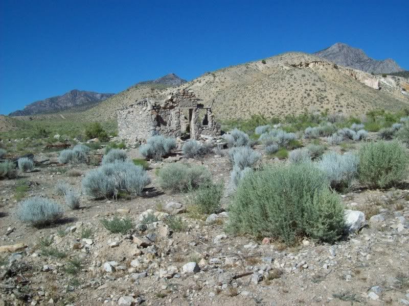 A025-STONE-HOUSE-HOT-CREEK-RCH.jpg