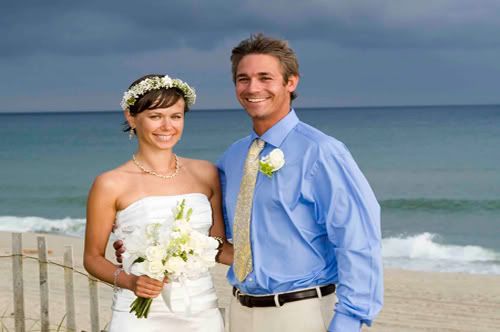 Wedding photographer, beach wedding