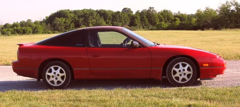 http://i213.photobucket.com/albums/cc72/adams13pics/my180sx.jpg