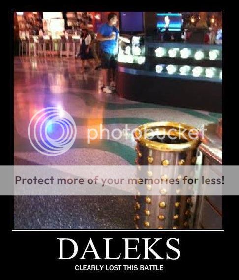  photo drwho_zpsb729ba01.jpg